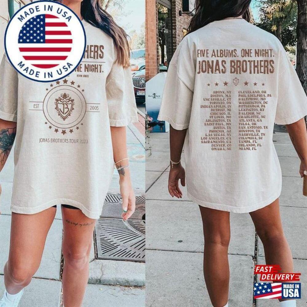 Jonas Brothers Double Sided T-Shirt Tour Shirt Concert 2 Sided Tshirt
